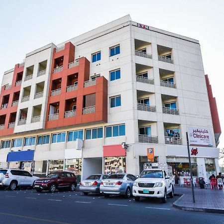 Oyo 138 Empire Hotel Apartments دبي المظهر الخارجي الصورة