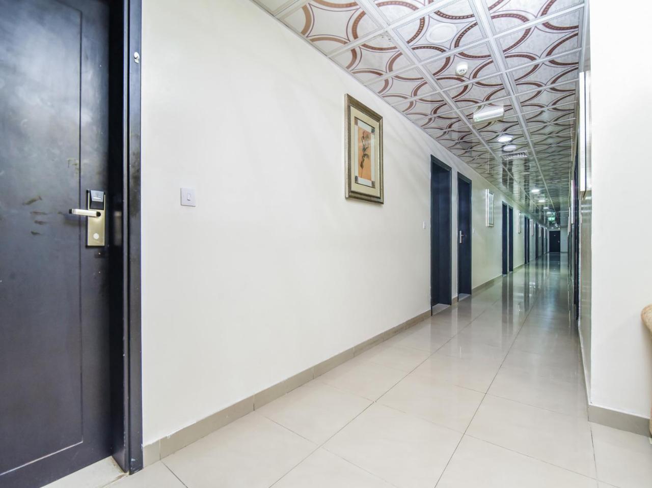 Oyo 138 Empire Hotel Apartments دبي المظهر الخارجي الصورة
