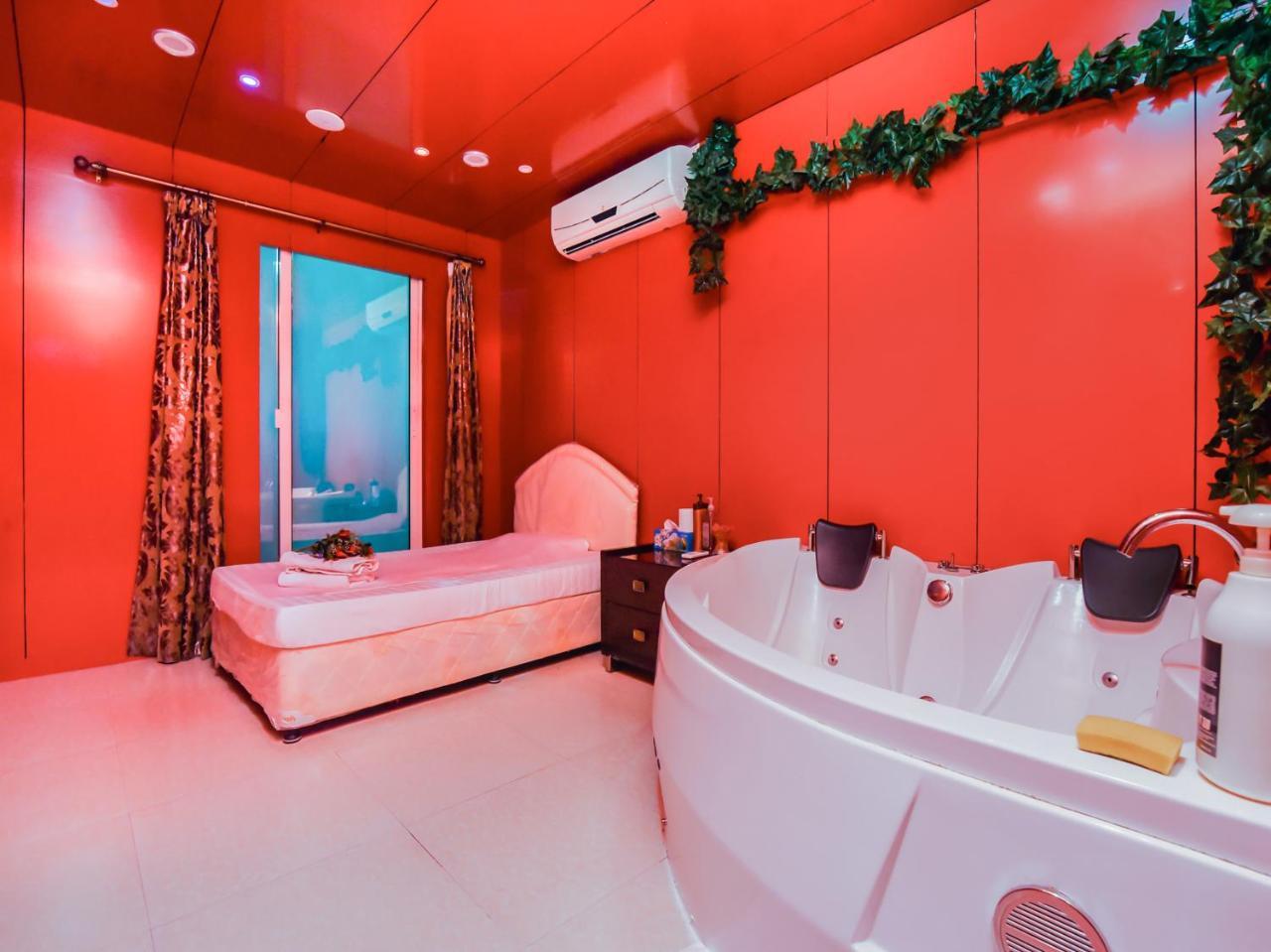 Oyo 138 Empire Hotel Apartments دبي المظهر الخارجي الصورة