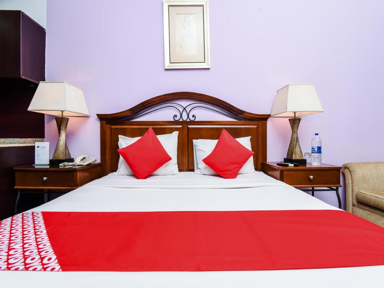 Oyo 138 Empire Hotel Apartments دبي المظهر الخارجي الصورة